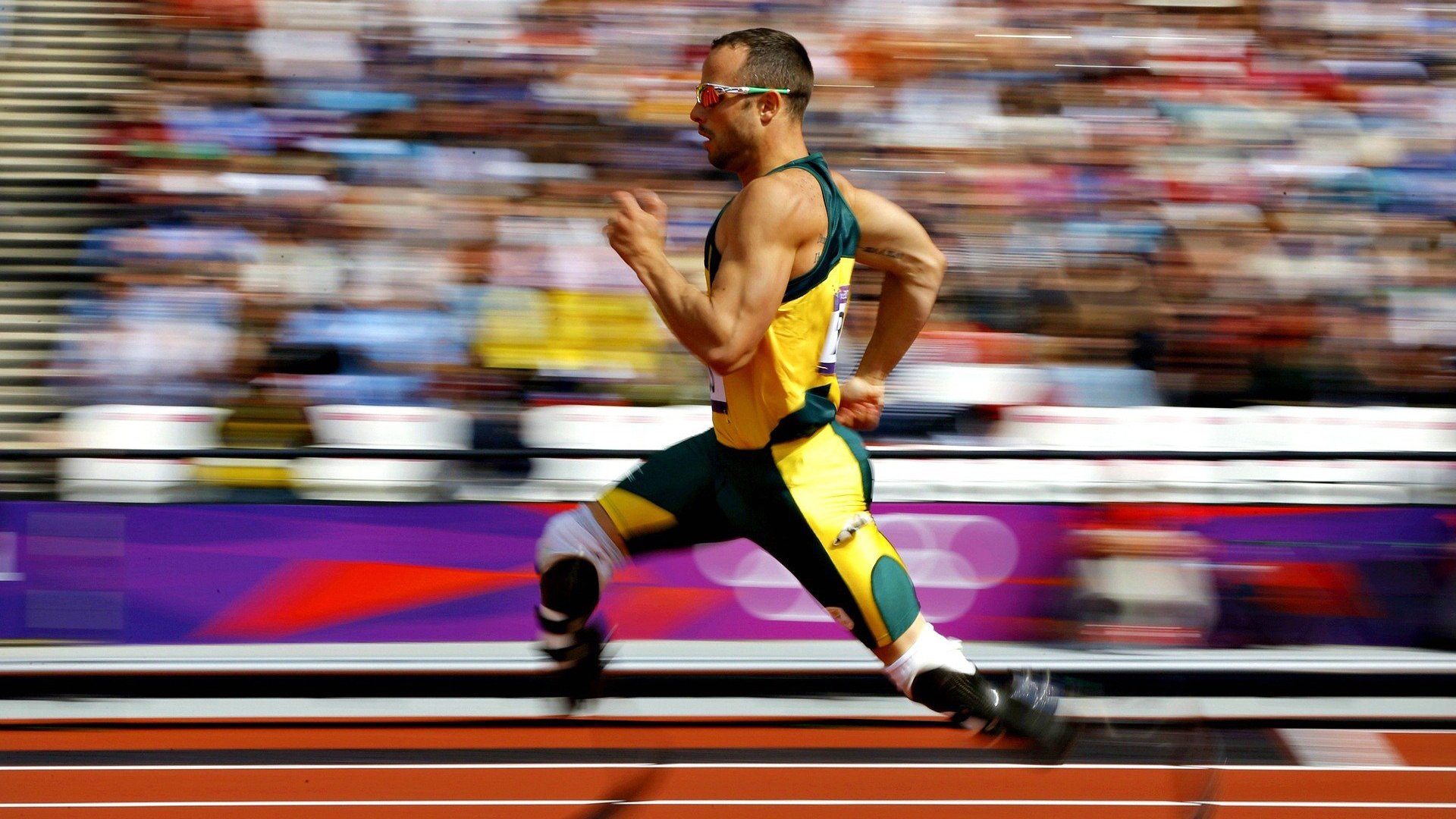 皮特·卡普尔的精准突破，助袋鼠队频繁突破对方防线，皮尔斯和卡特谁厉害